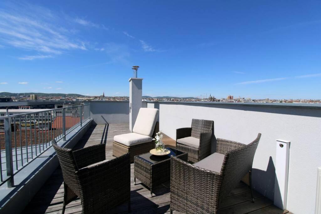 Penthouse With Amazing Terrace L Lf42 Apartment Виена Екстериор снимка