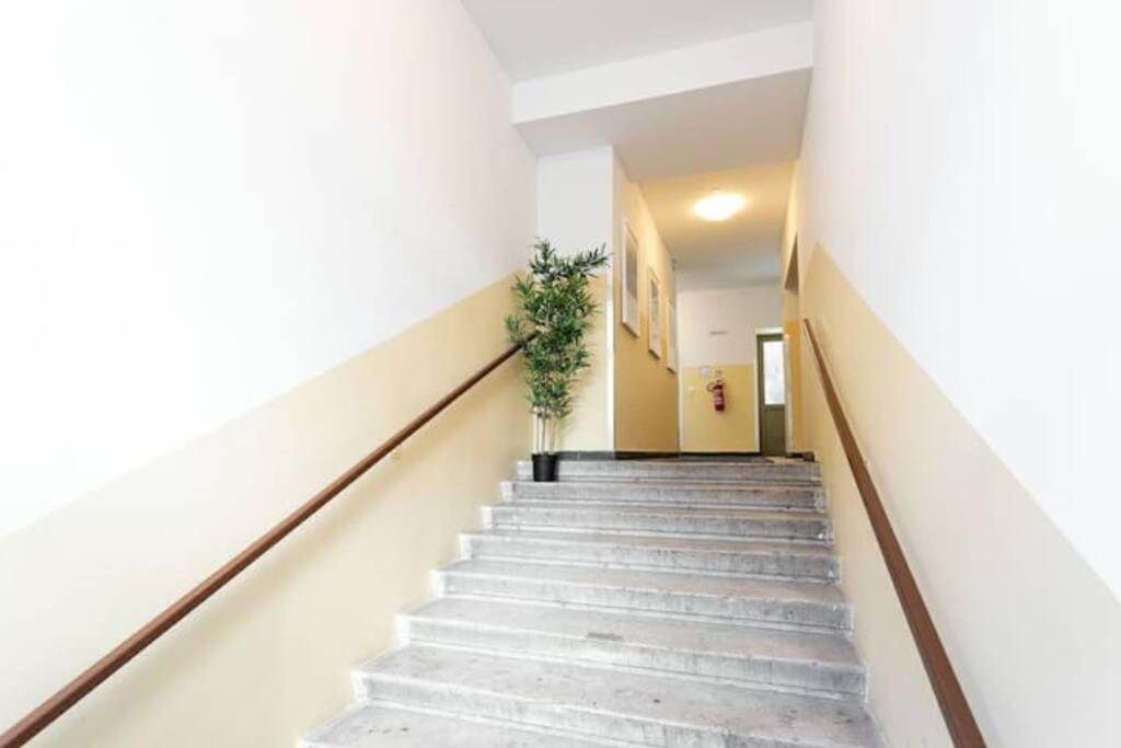 Penthouse With Amazing Terrace L Lf42 Apartment Виена Екстериор снимка